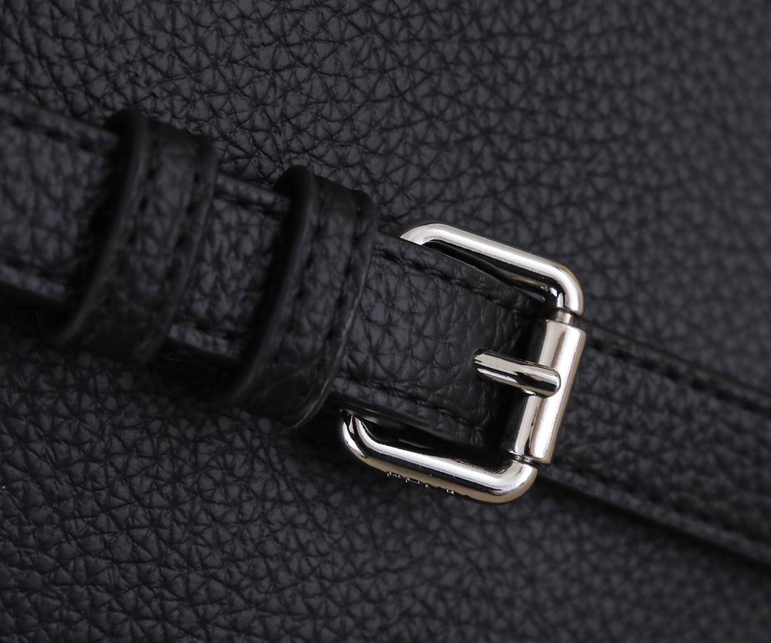 F*endi Bag Top Quality 27*11*20CM