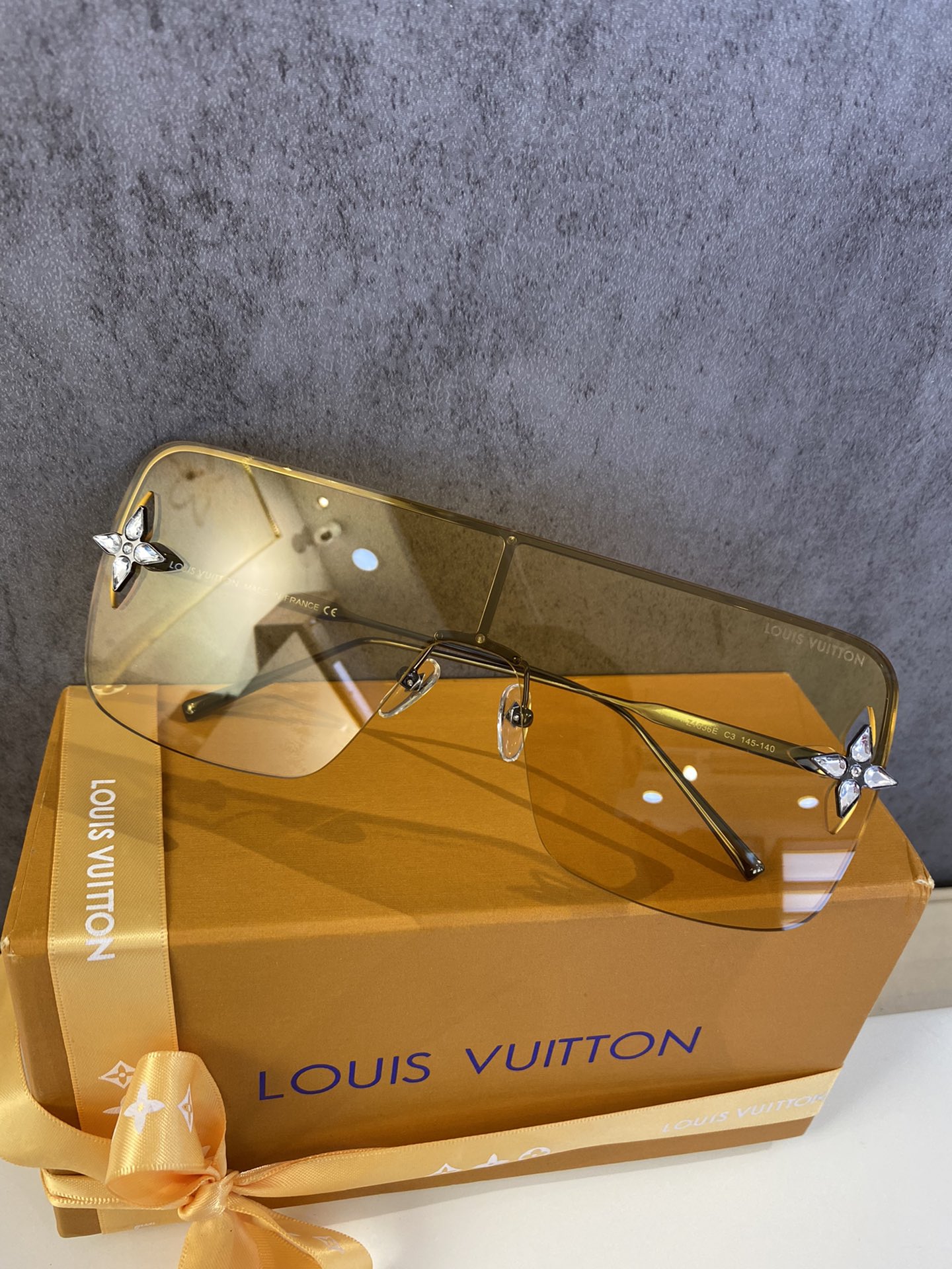 L*ouis V*uitton Glasses Top