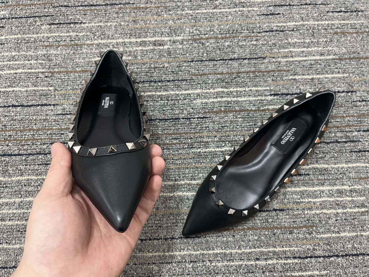 Women π*π΄πΏπΈπππΌππ Top Sneakers