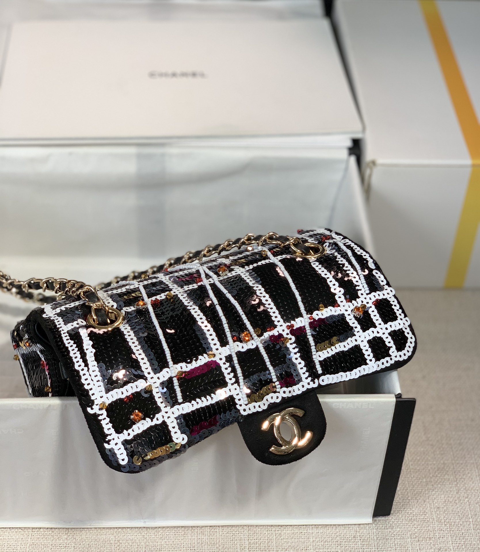 C*hanel Top Bag 19CM