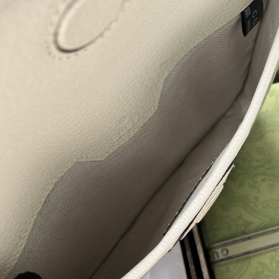 G*ucci Bag Top Quality 22*17*3.5CM