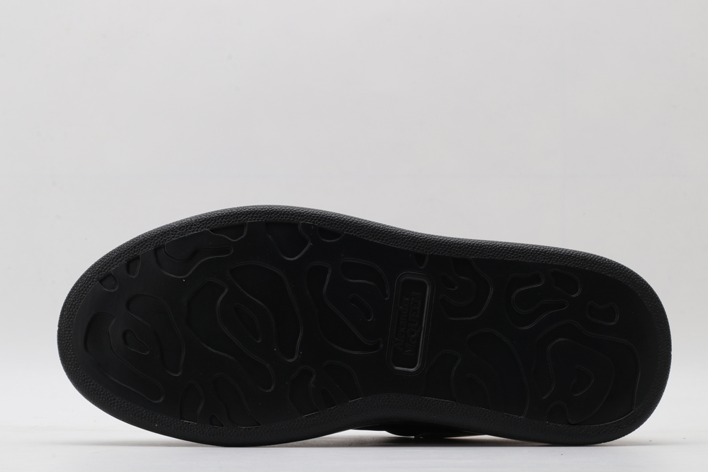 A*exander M*queen Sneaker