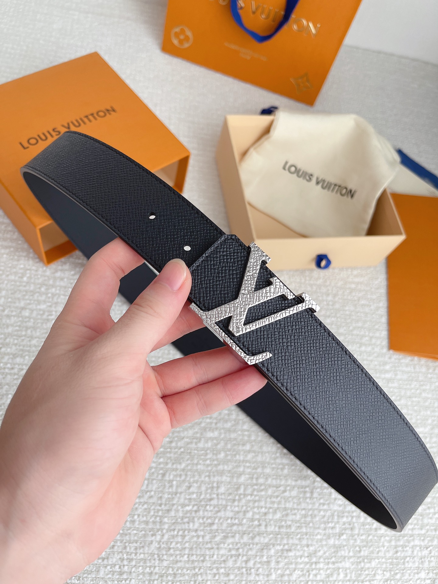 L*ouis V*uitton Belts Top Quality 40MM