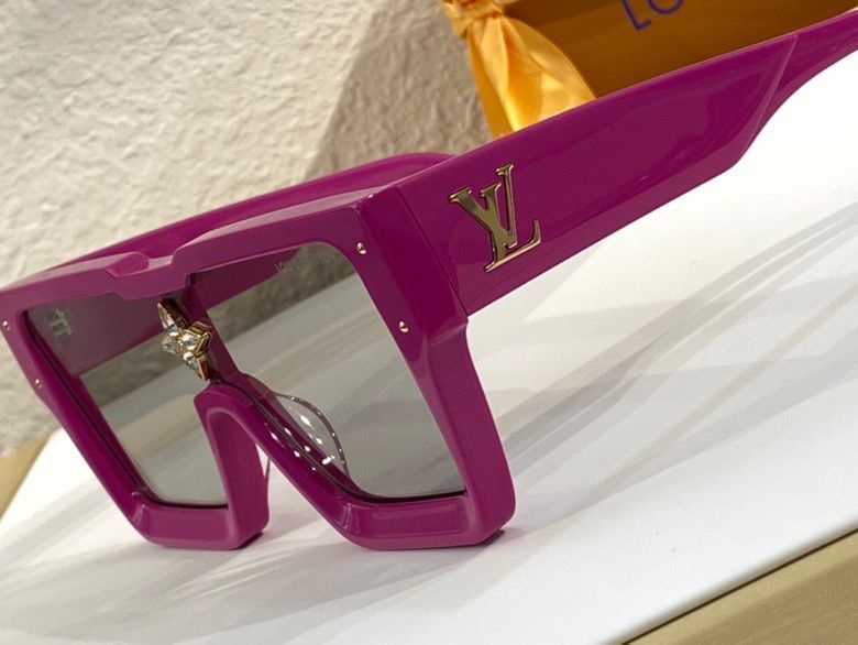 Top Quality L*ouis V*uitton Glasses