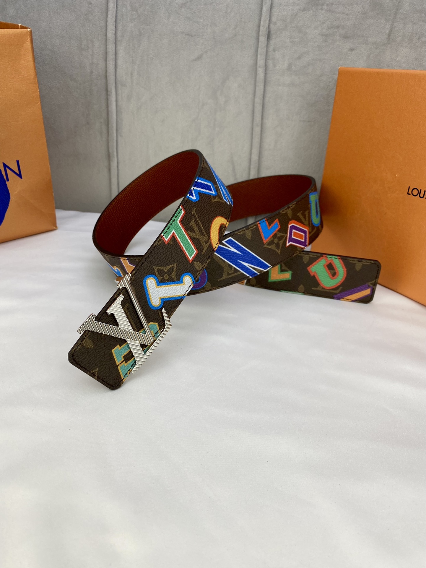 L*ouis V*uitton Belts Top Version 40MM