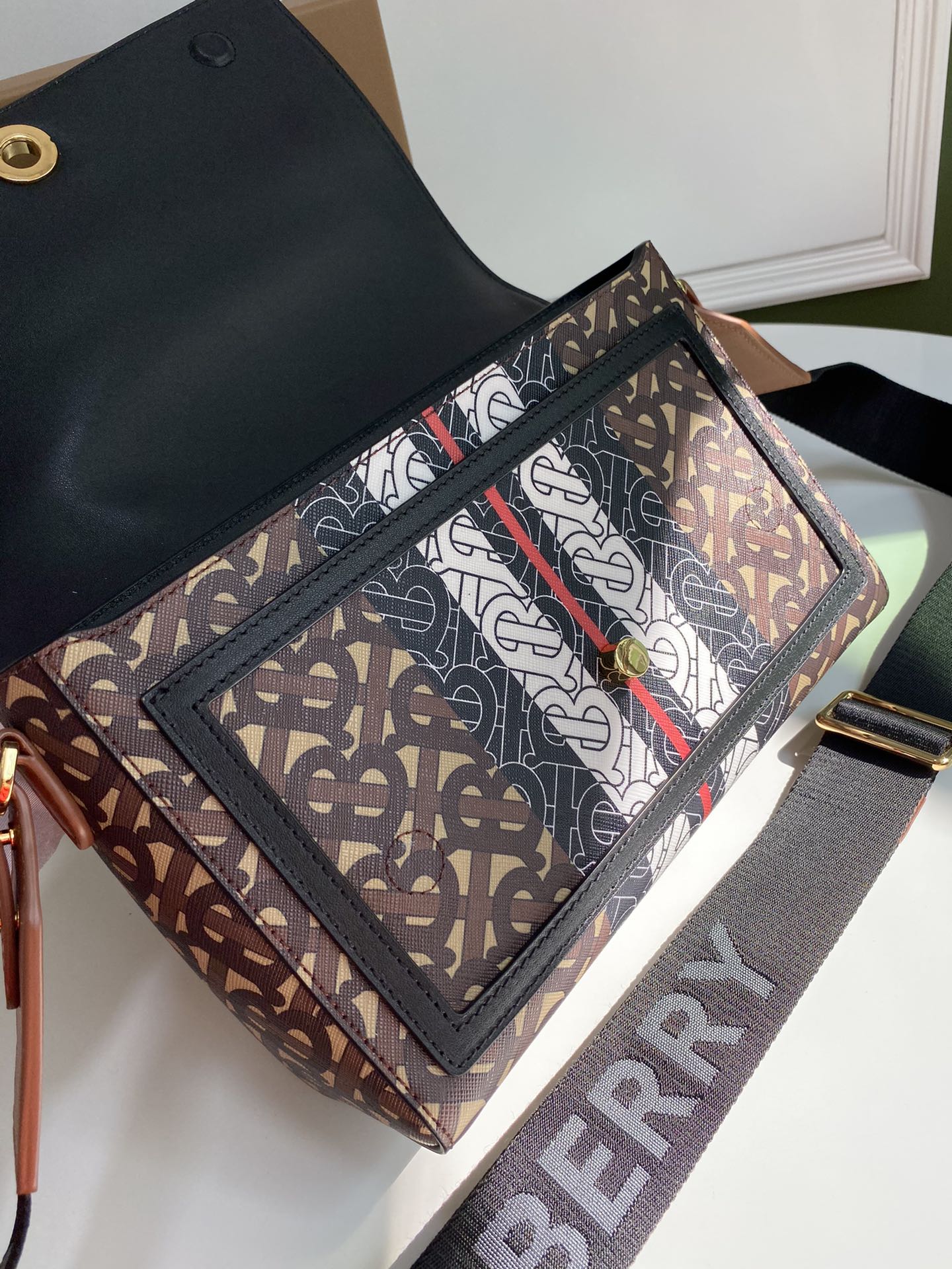 B*urberry Bag Top Quality 25*8.5*18CM