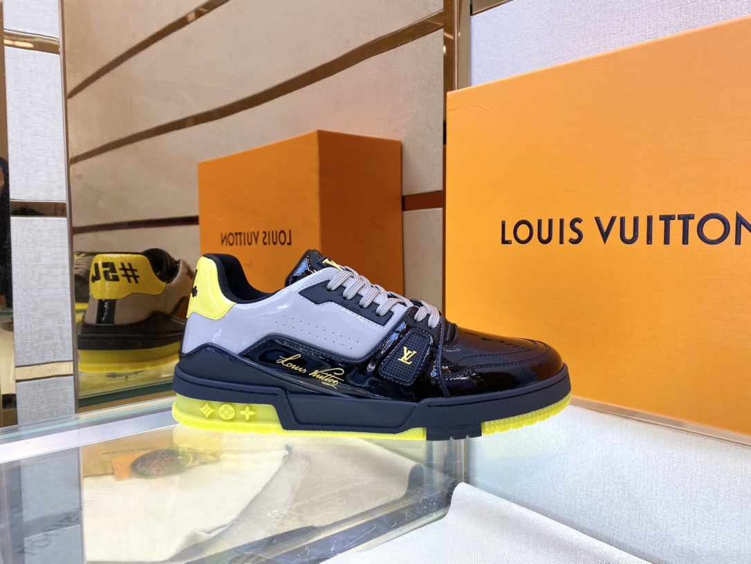 Men L*ouis V*uitton Top Sneaker