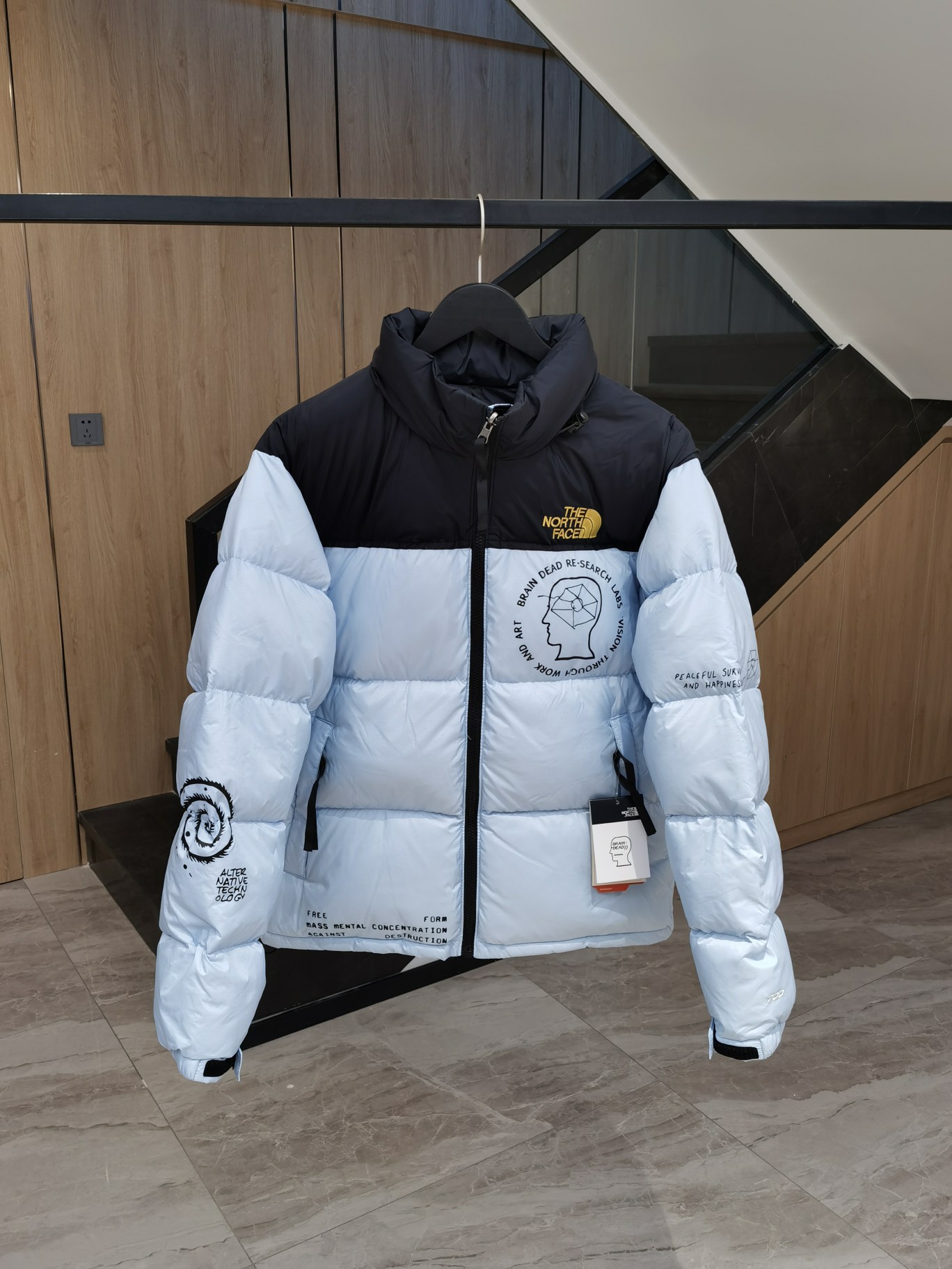 Men Jacket/Sweater Top Quality