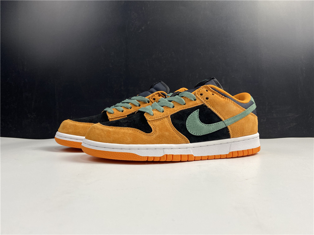 from Nike Dunk Low SP “Ceramic” DA1469-001