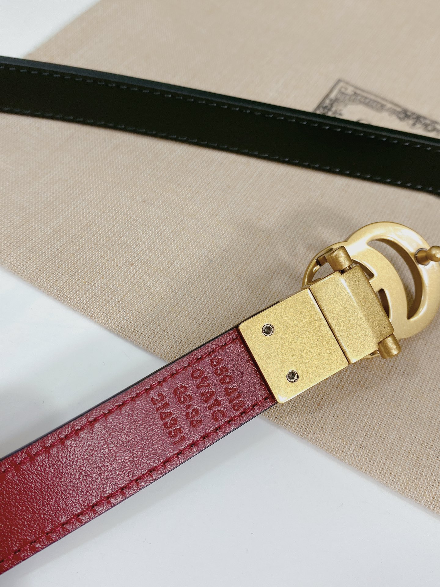 G*ucci Belts Top Version