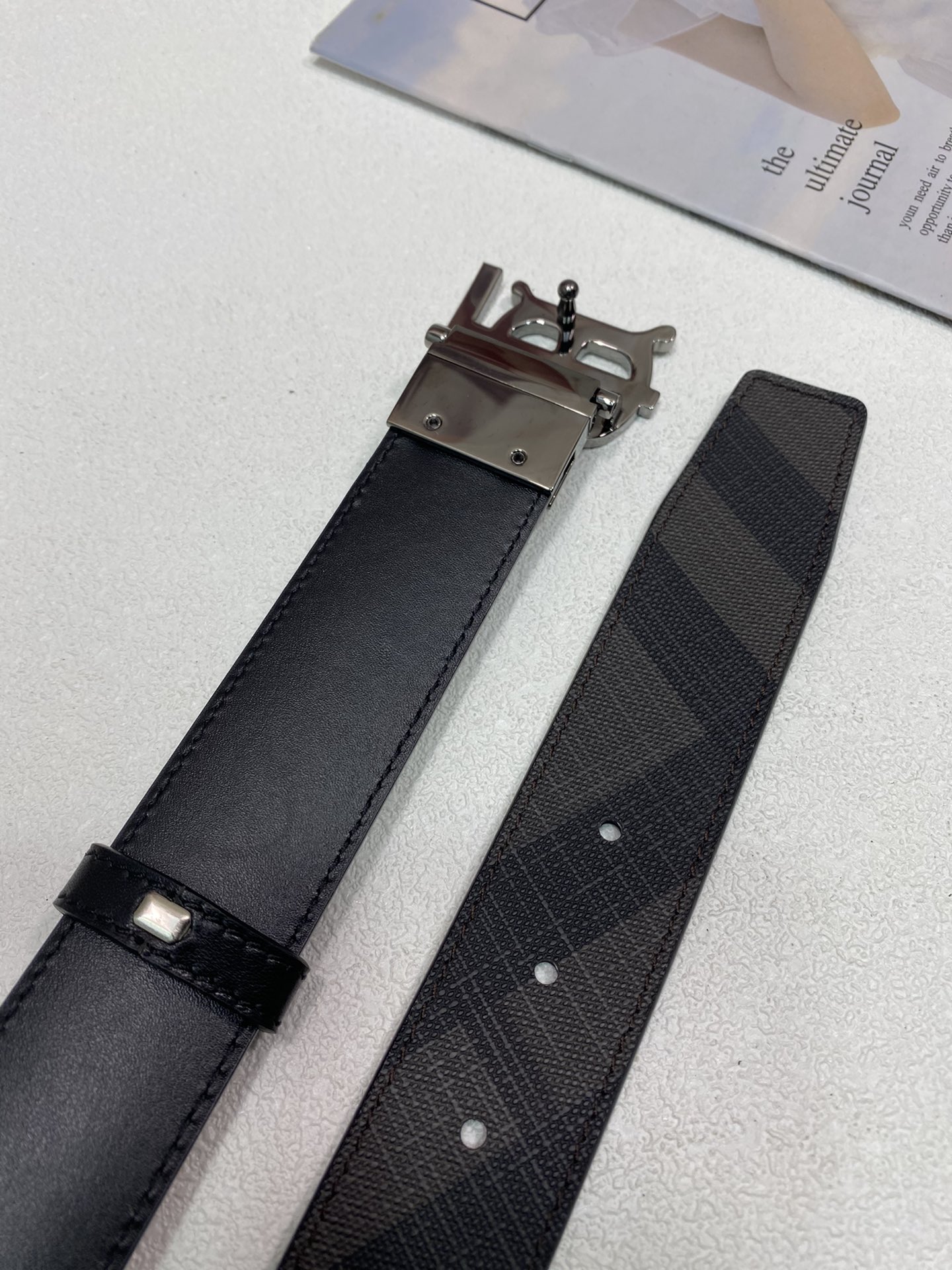 B*urberrry Belts Top Version 35MM