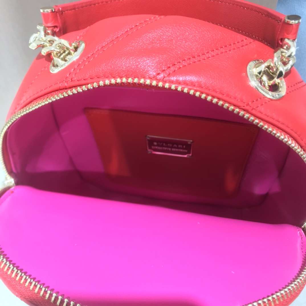 B*vlgari Top Bag 18 * 22 * 11cm