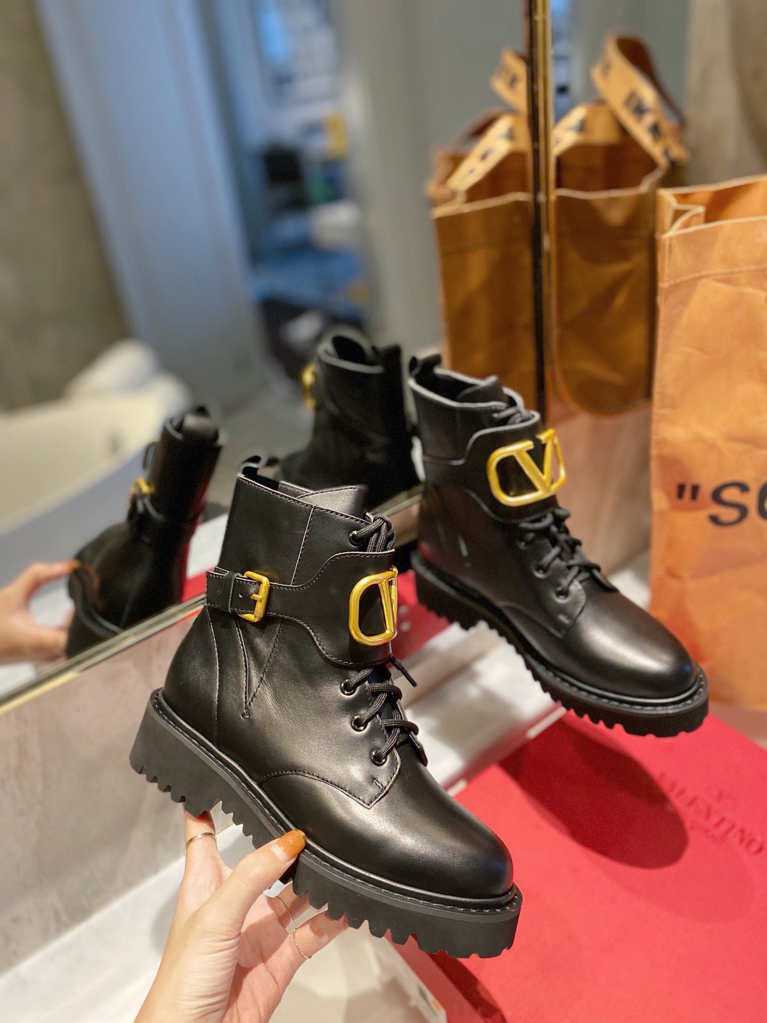 Women π*π΄πΏπΈπππΌππ Top Sneakers