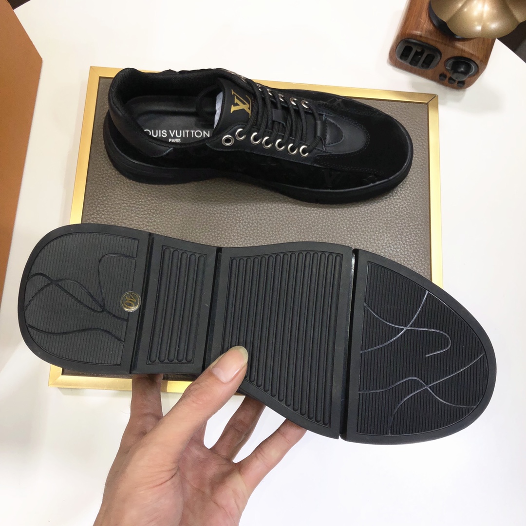 Men L*ouis V*uitton Top Sneaker