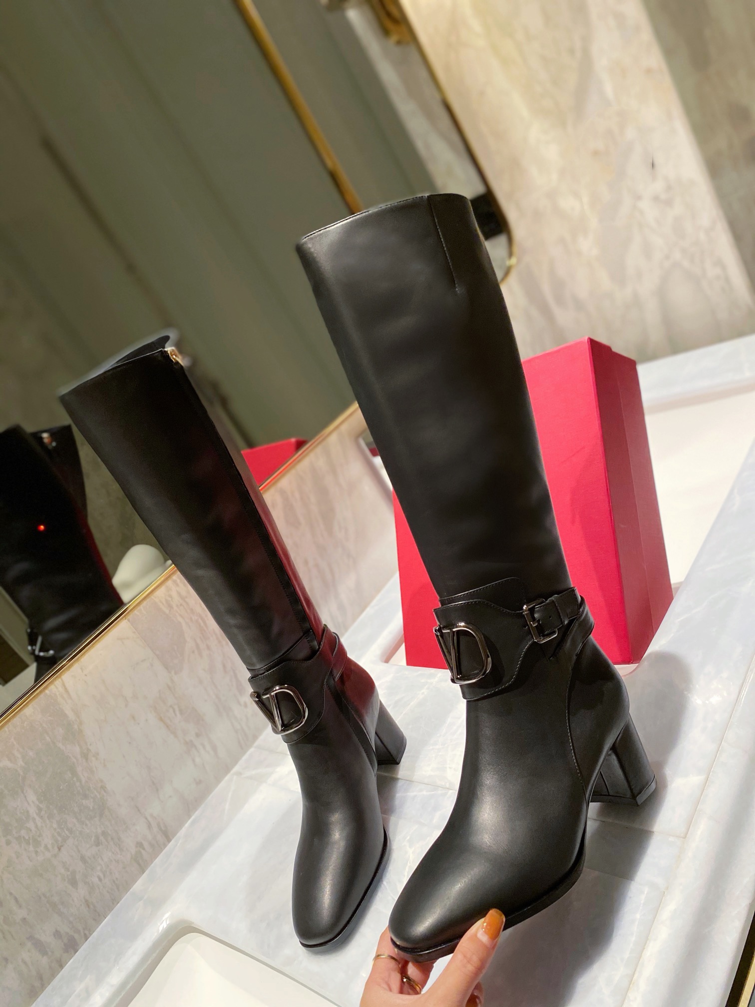 Women π*π΄πΏπΈπππΌππ Top Sneakers