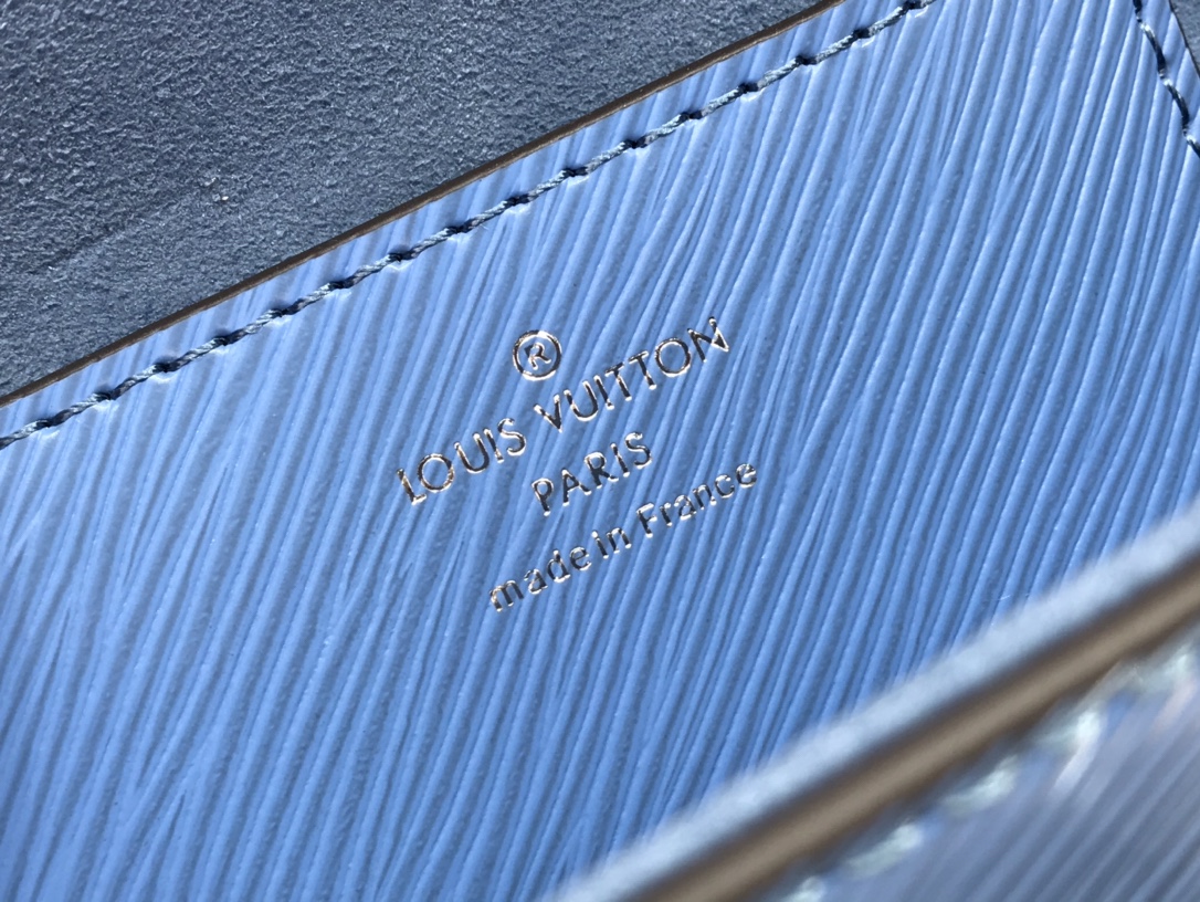 L*ouis V*uitton Top Bag 23*17*9.5cm