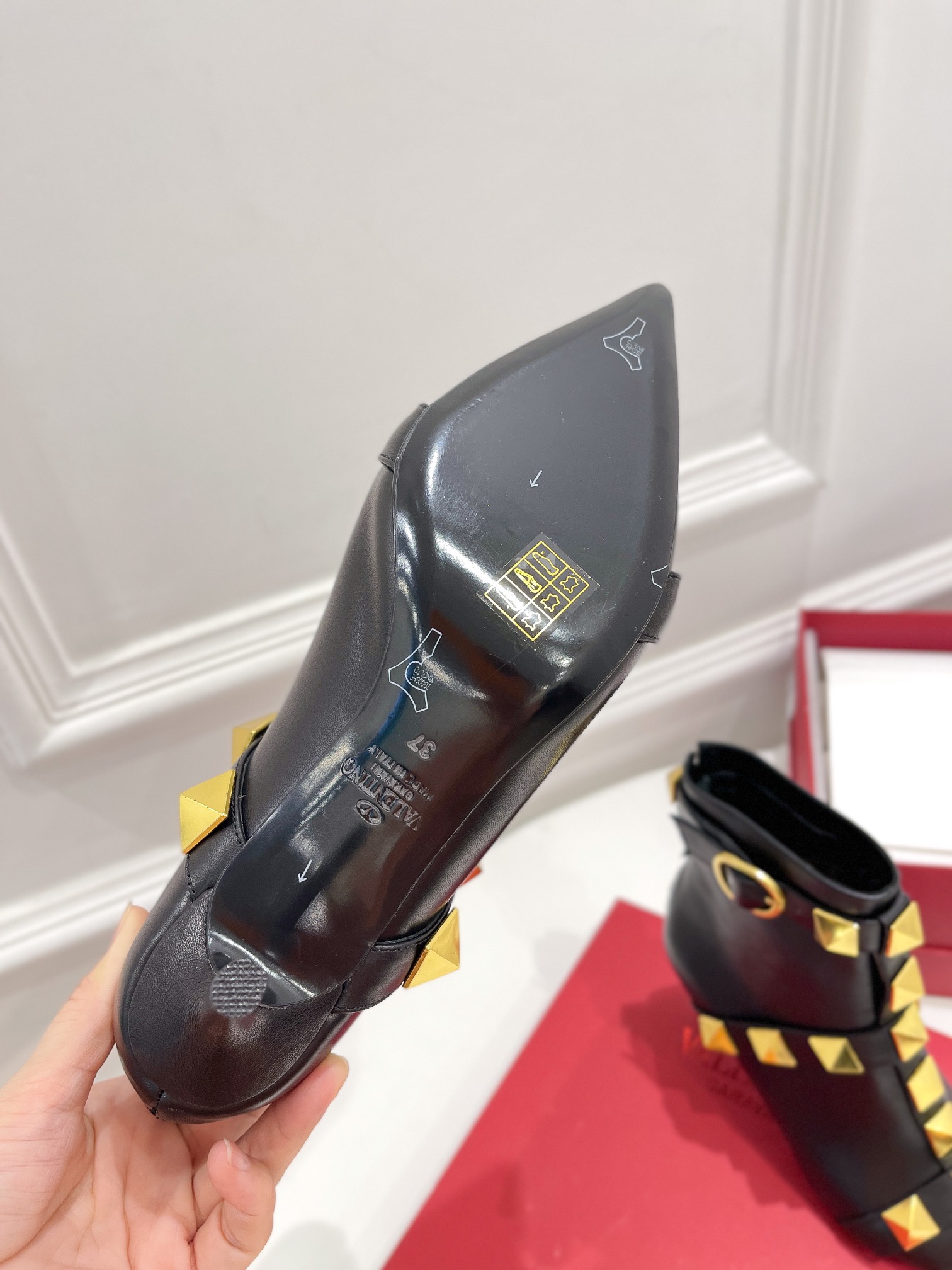 Women π*π΄πΏπΈπππΌππ Top Sneakers