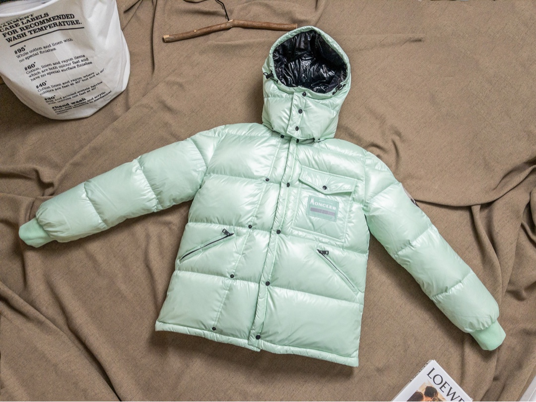 Women Jacket/Sweater Top Quality