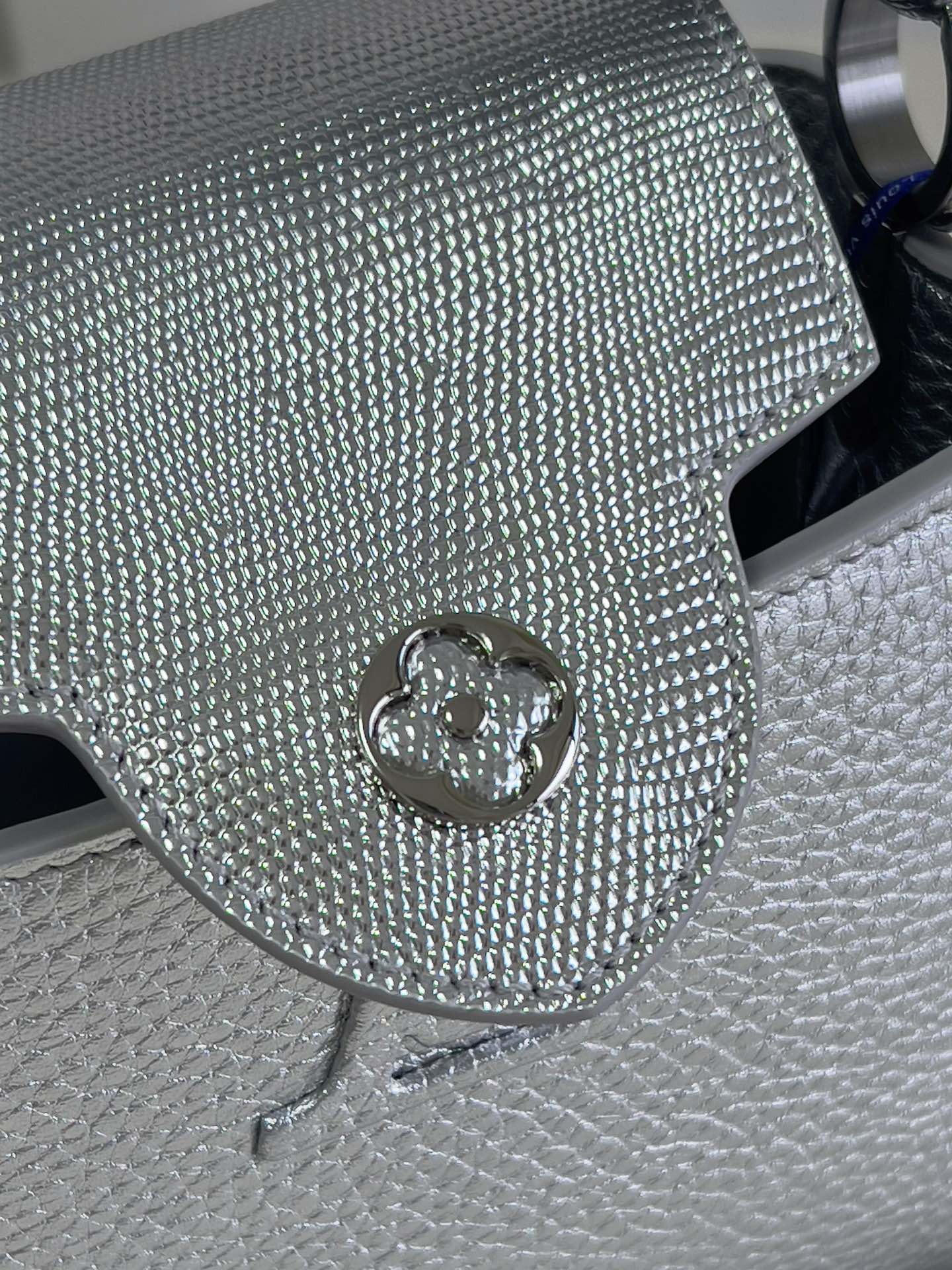 L*ouis V*uitton Bag Top Quality 21*14*8cm