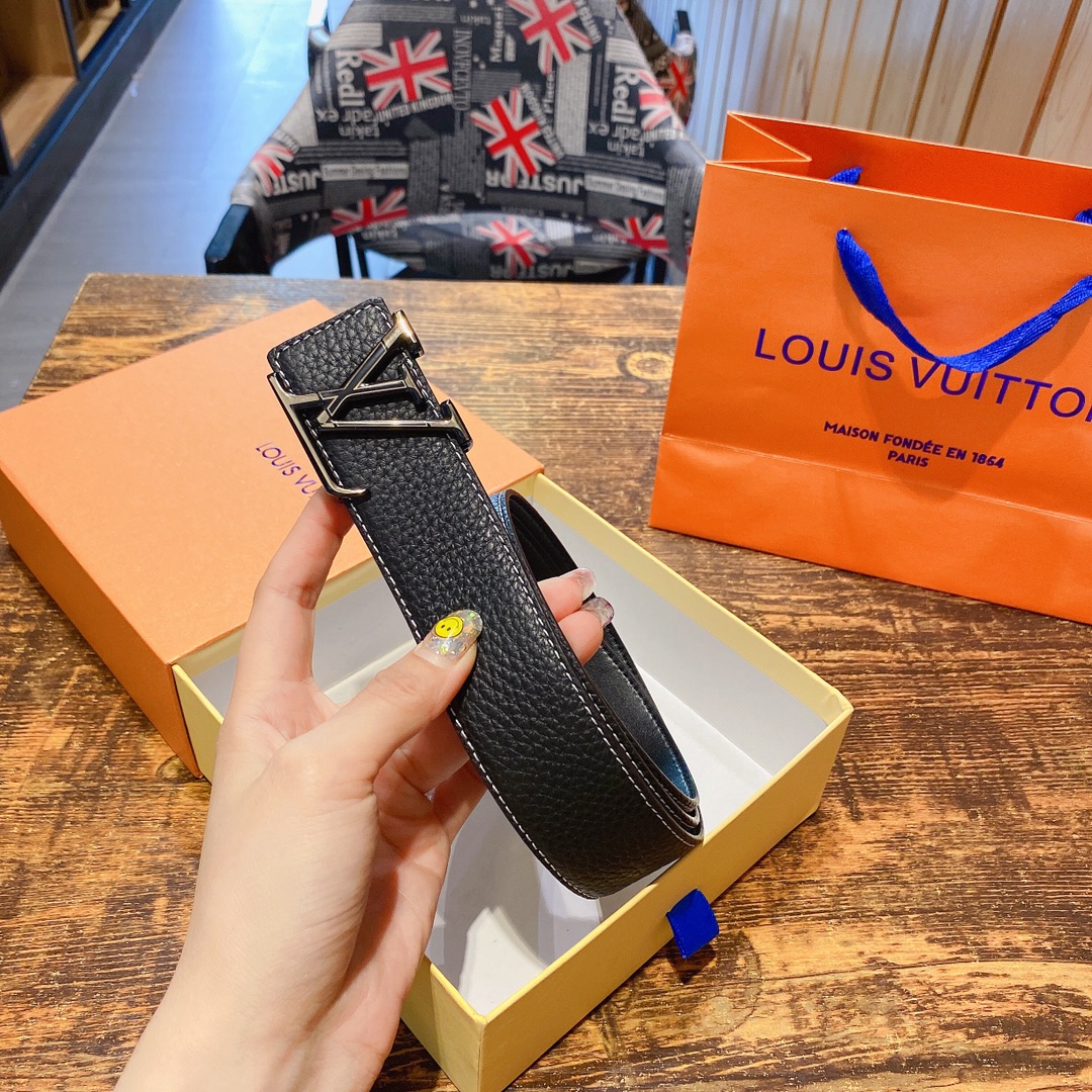 L*ouis V*uitton Belts Top Version
