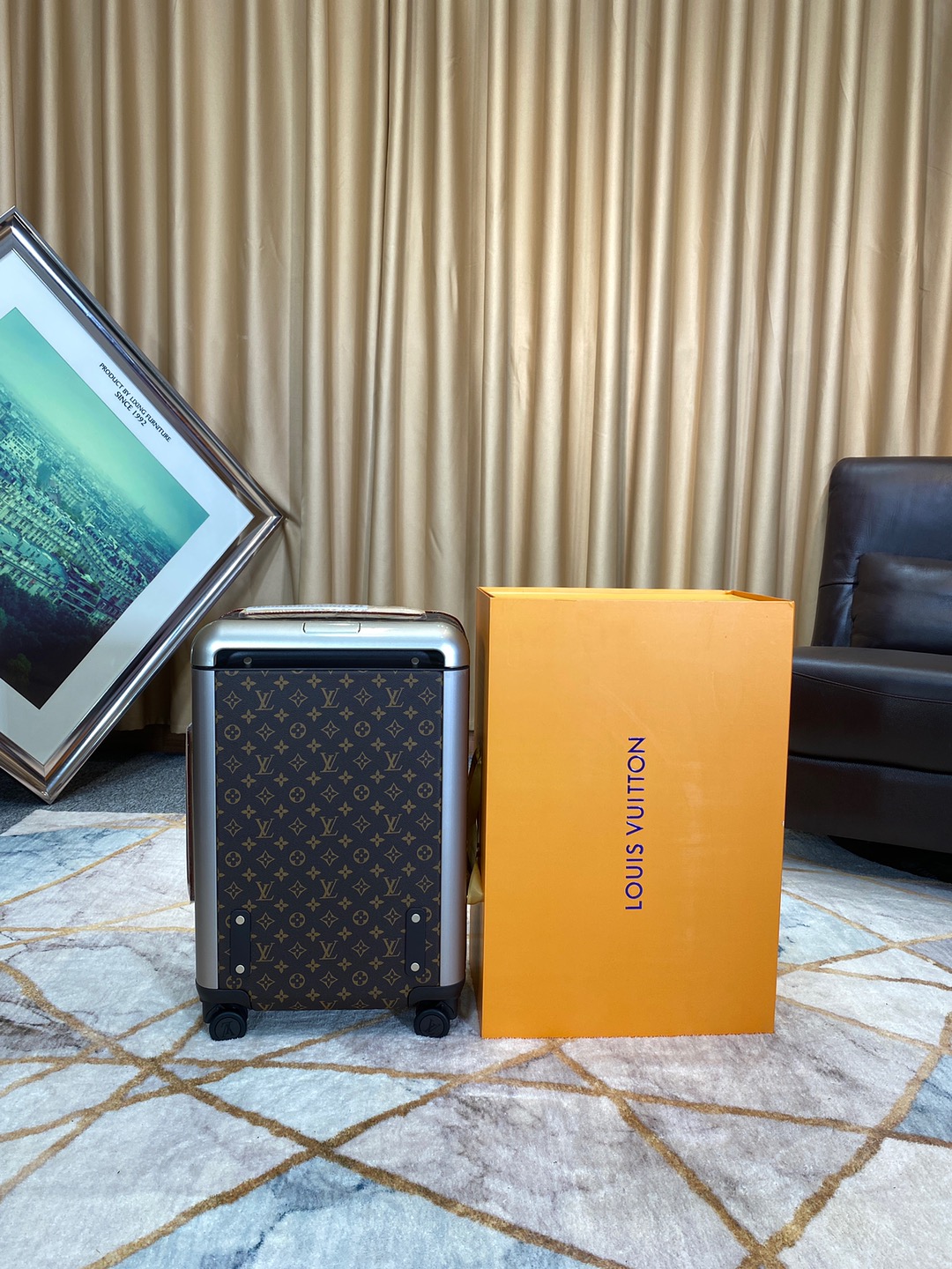 L*ouis V*uitton Luggage