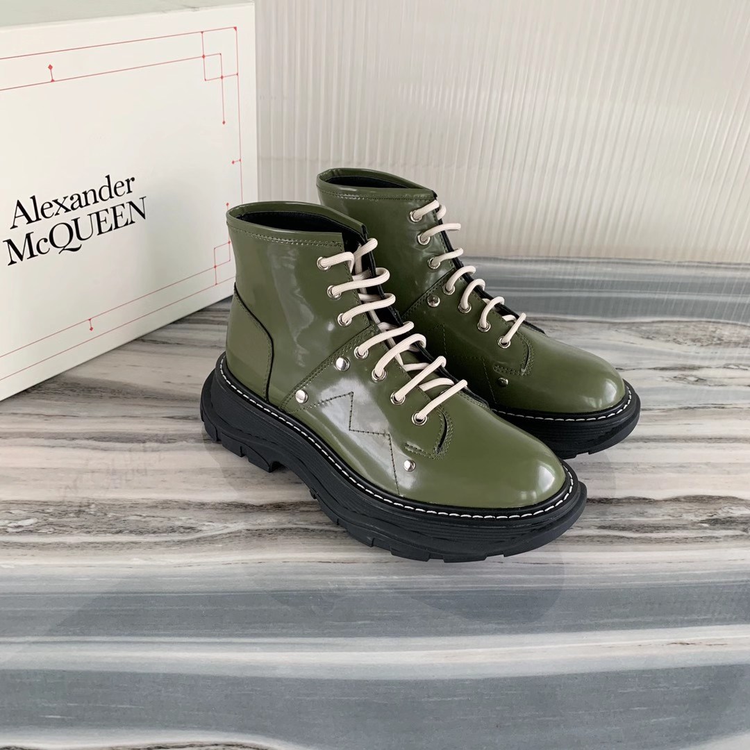 Women A*exander M*queen Sneaker