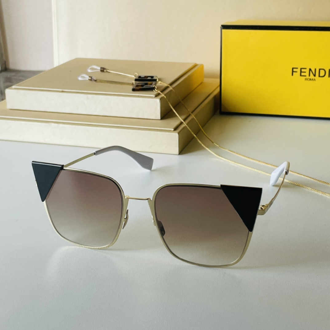 F*endi Glasses Top
