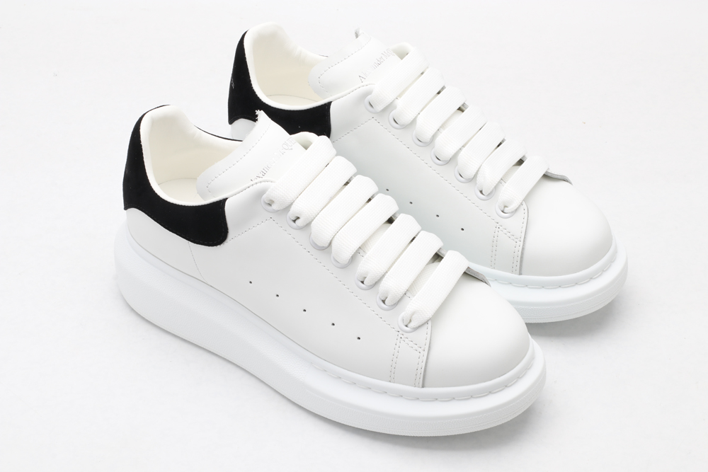 A*exander M*queen Sneaker