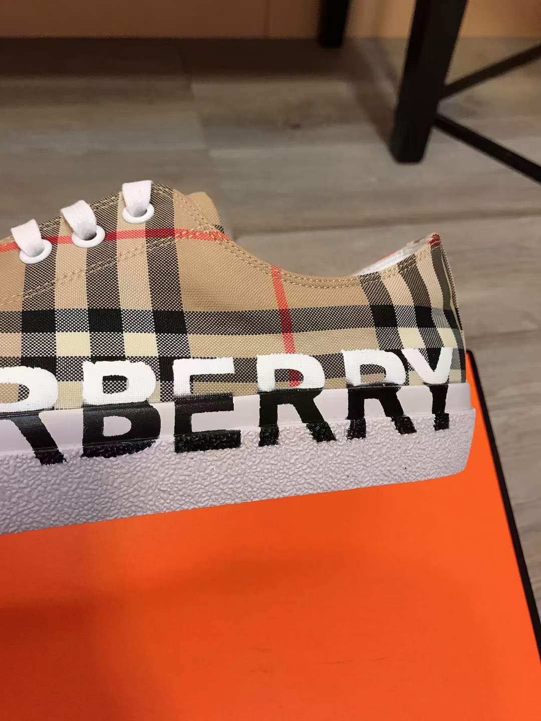 Men B*urberry Top Sneaker