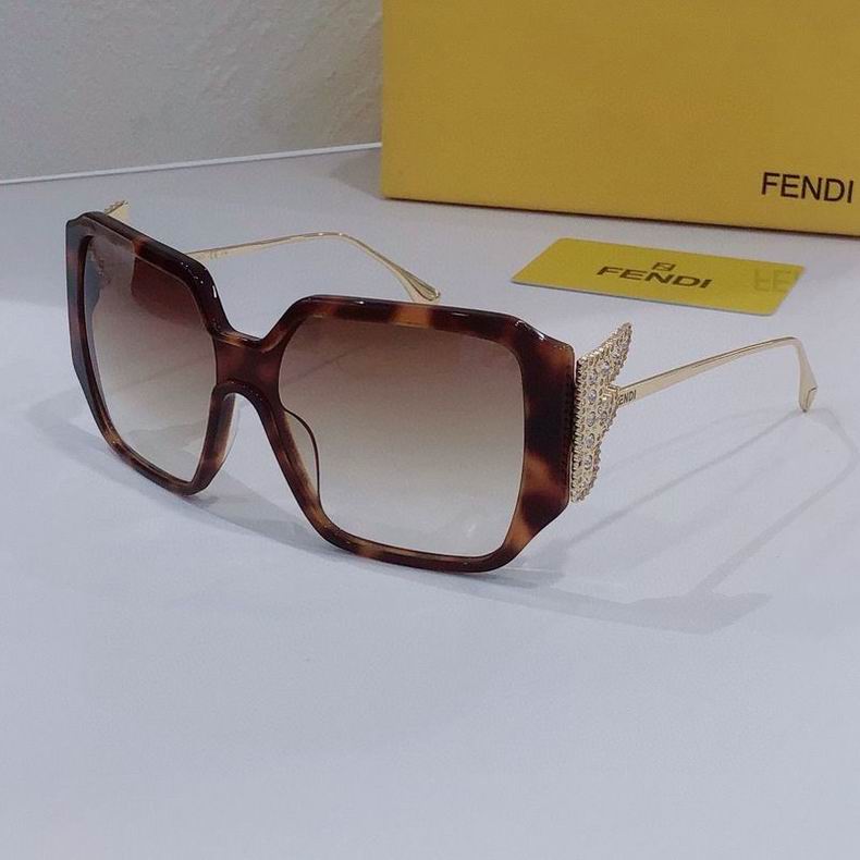 F*endi Glasses Top
