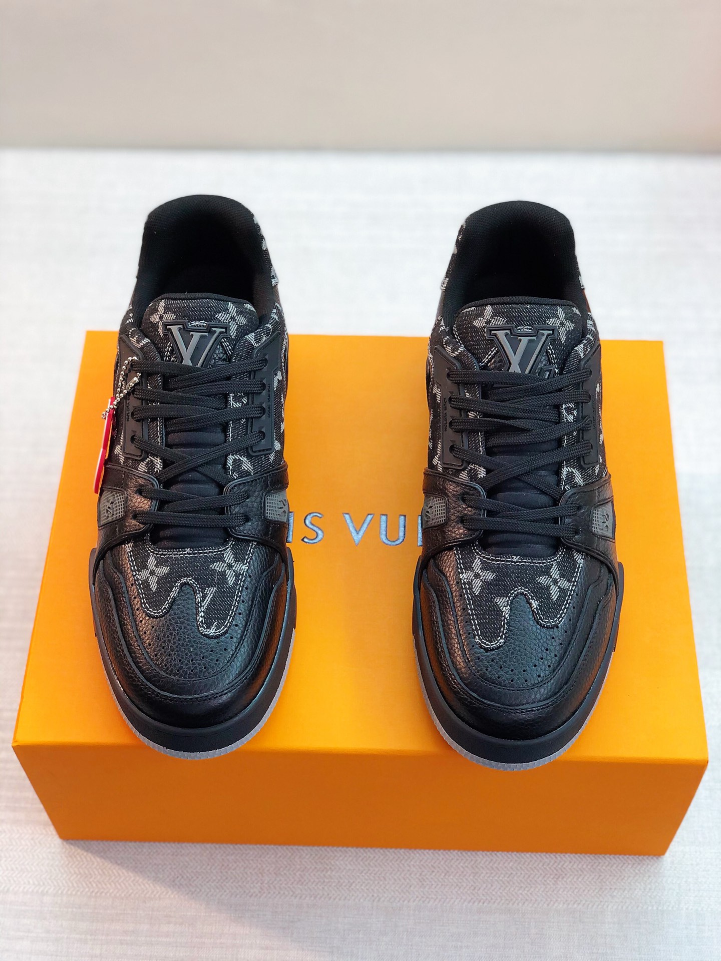 Men L*ouis V*uitton Top Sneaker