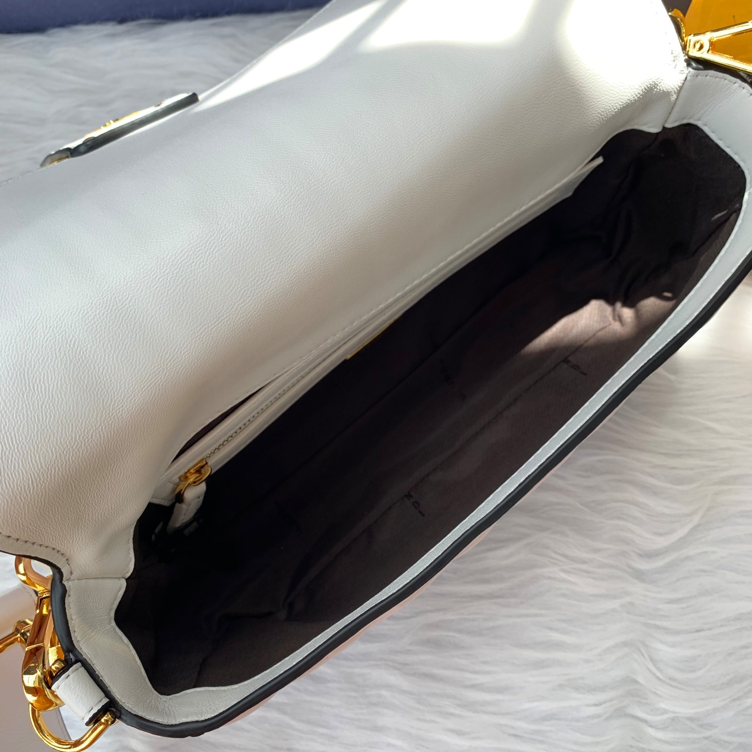 F*endi Top Bag 26*14*4cm