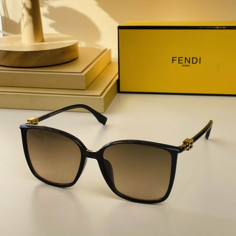 F*endi Glasses Top
