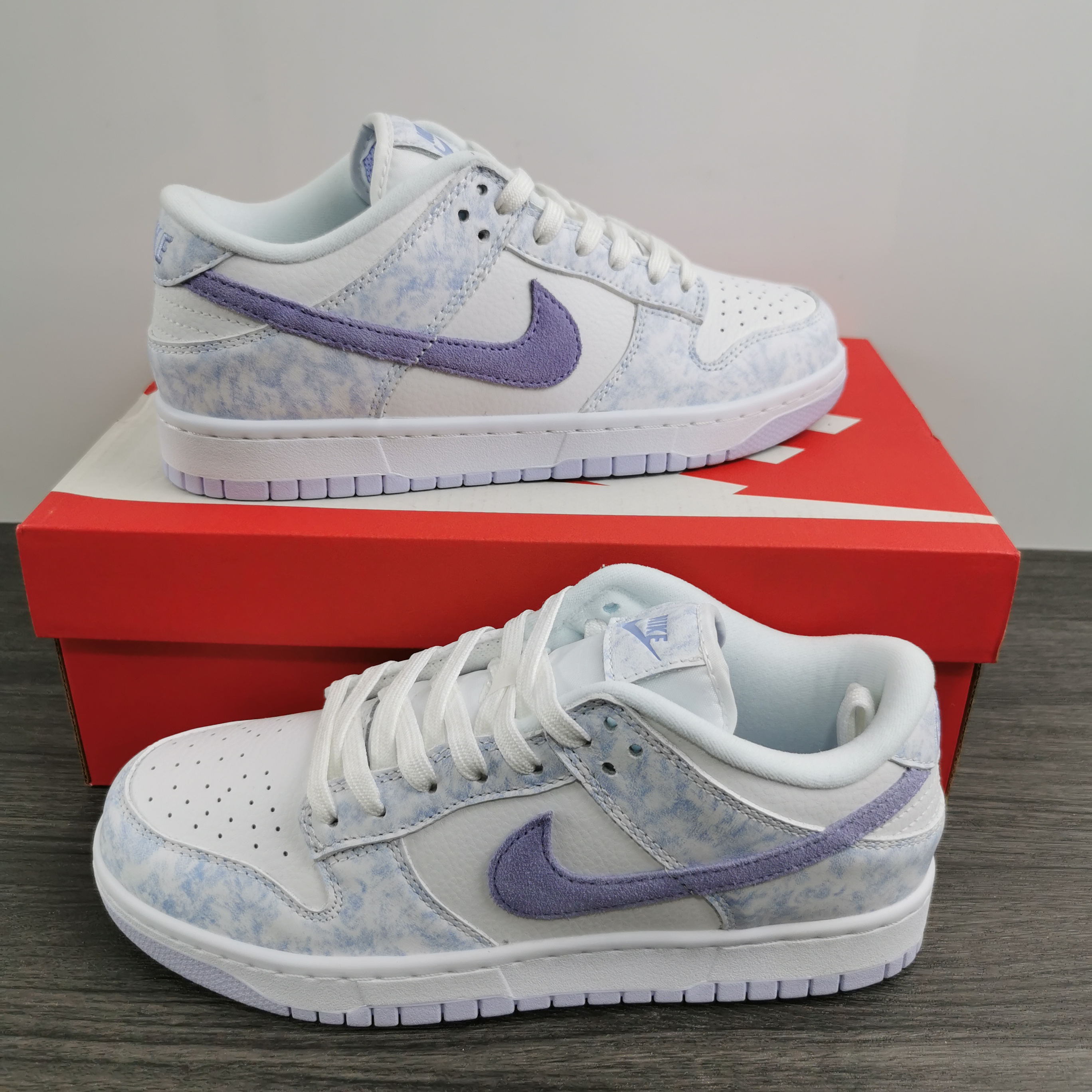 from Nike SB Dunk Low Purple Pulse DM9467-500
