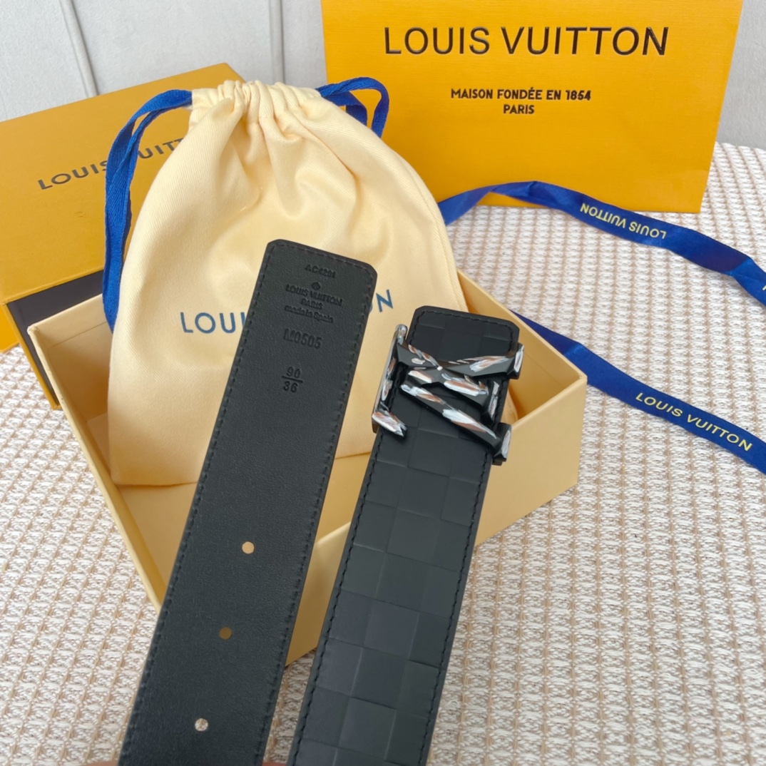 L*ouis V*uitton Belts Top Quality 40MM