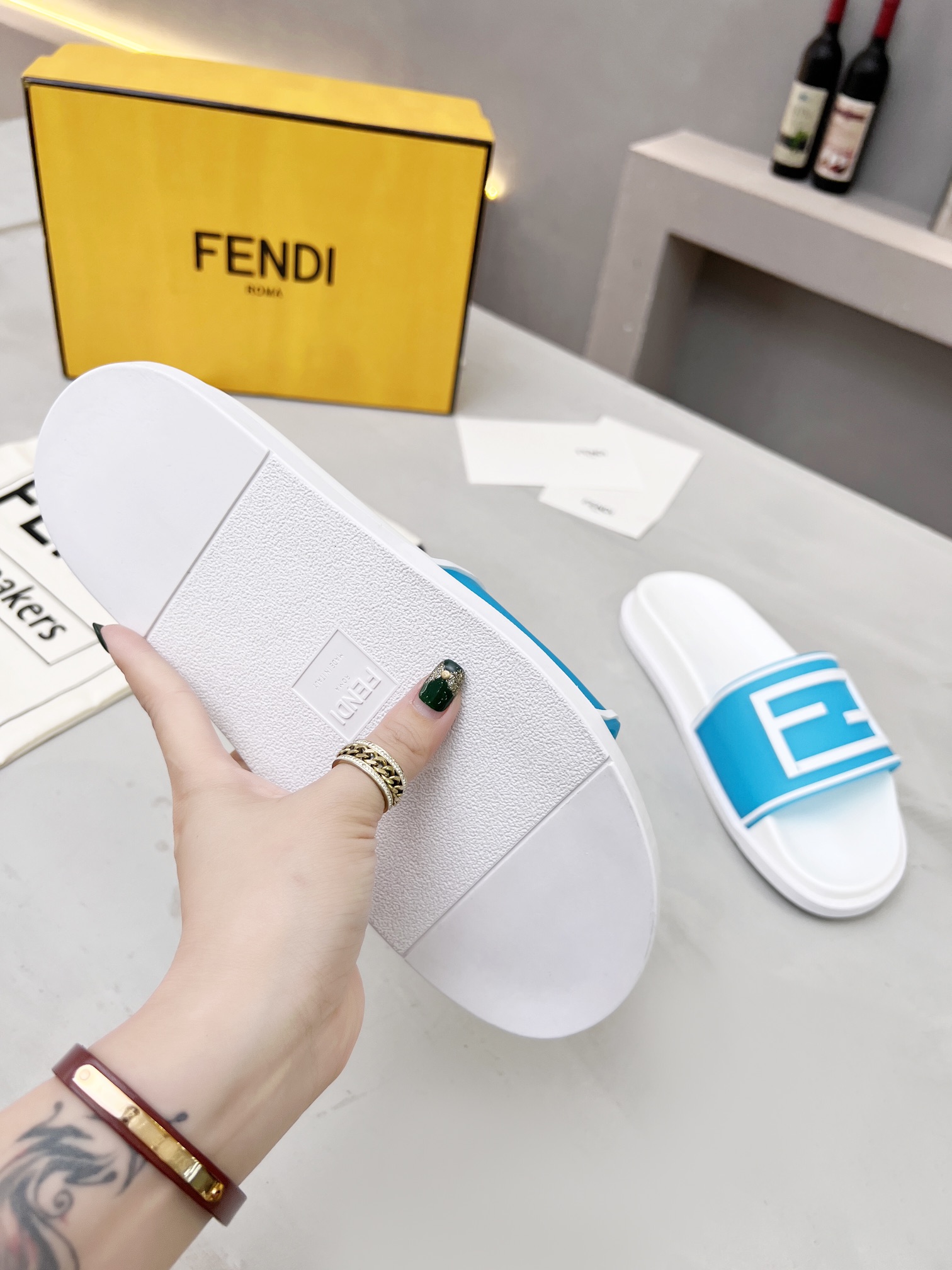 Men Women F*endi Sandals Top