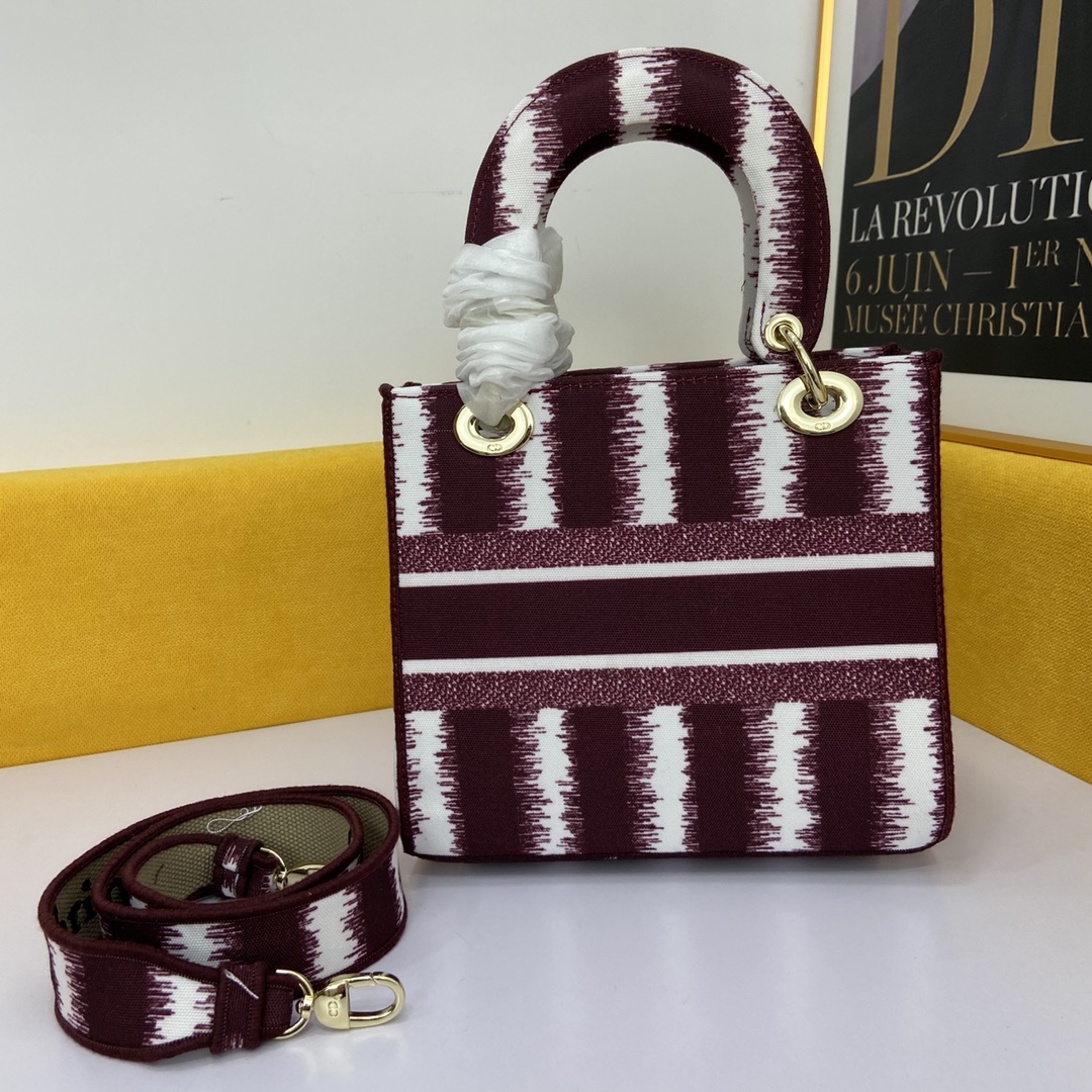 D*ior Top Bag 24*20*11cm