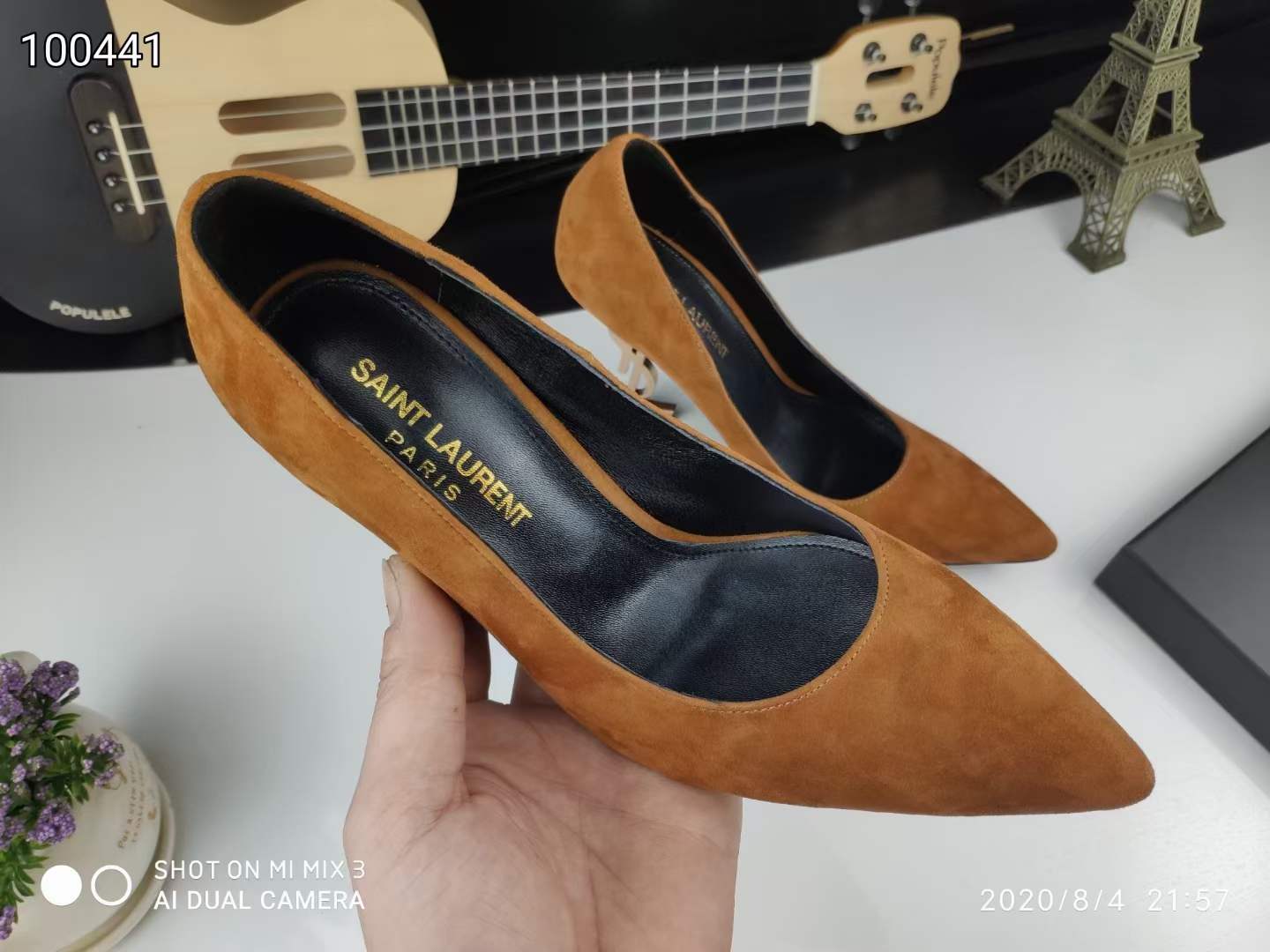 Women Y*SL Top Pumps