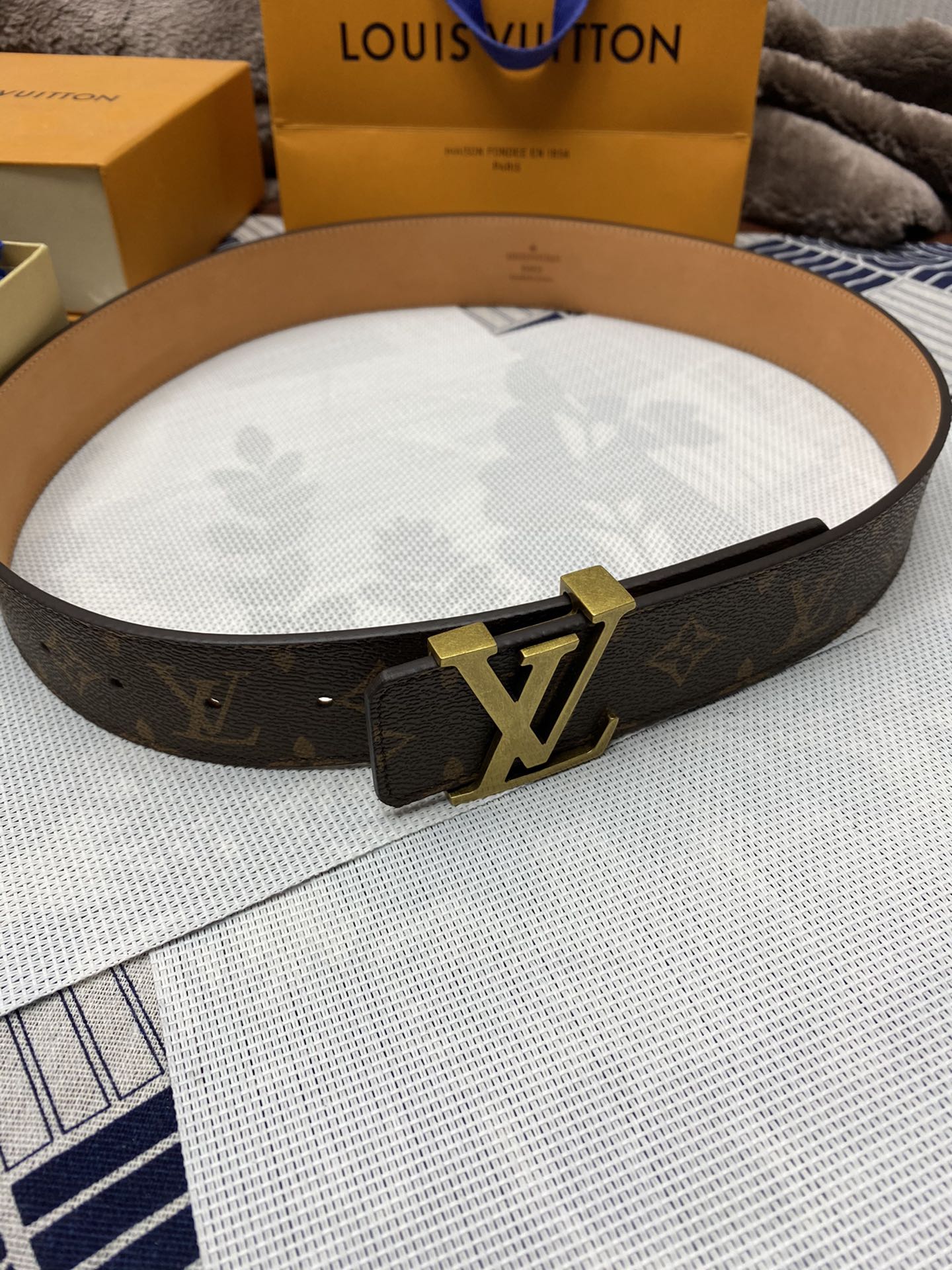 L*ouis V*uitton Belts Top Quality 40MM