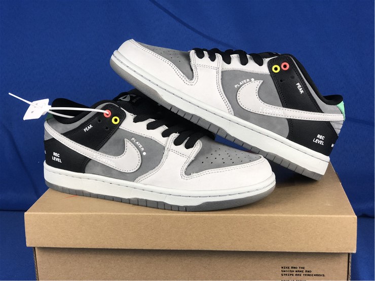 from Nike SB Dunk Low “VX1000 Camcorder” CV1659-001