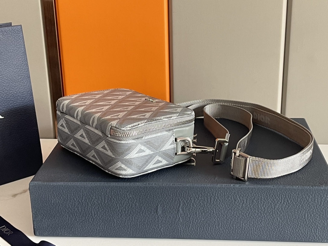 D*ior Bag Top Quality 17*12.5*5CM