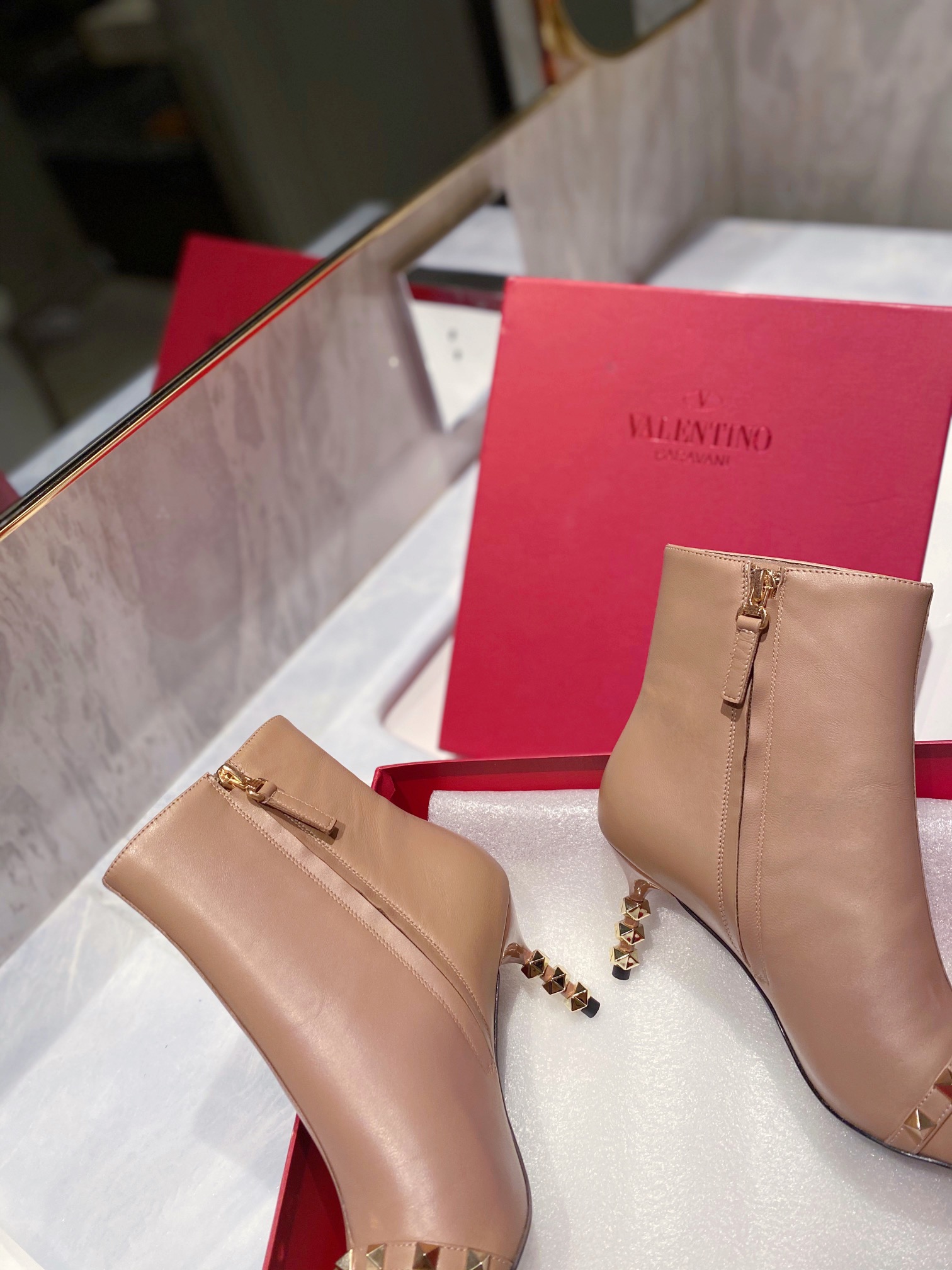 Women π*π΄πΏπΈπππΌππ Top Sneakers