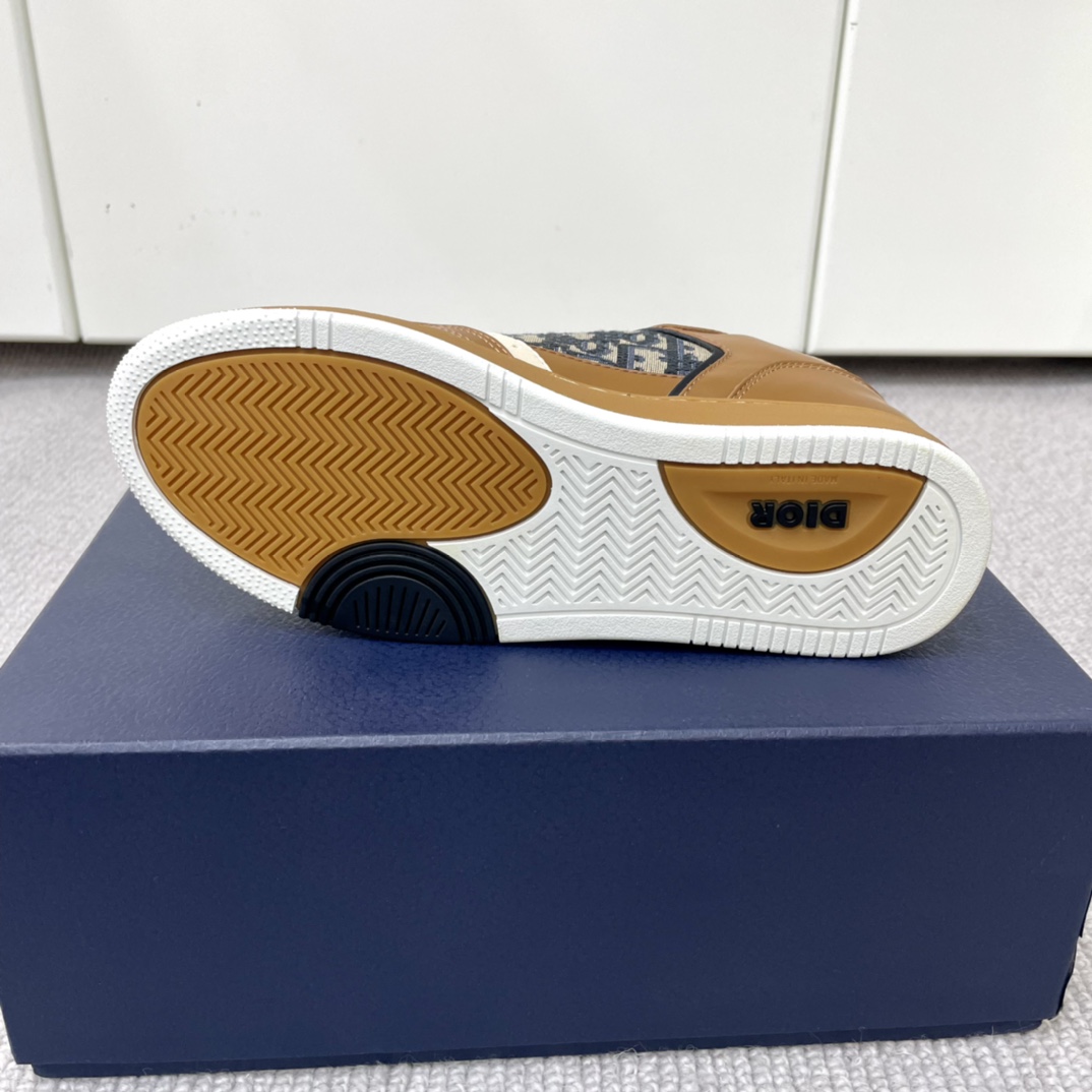 Men D*ior Top Sneakers