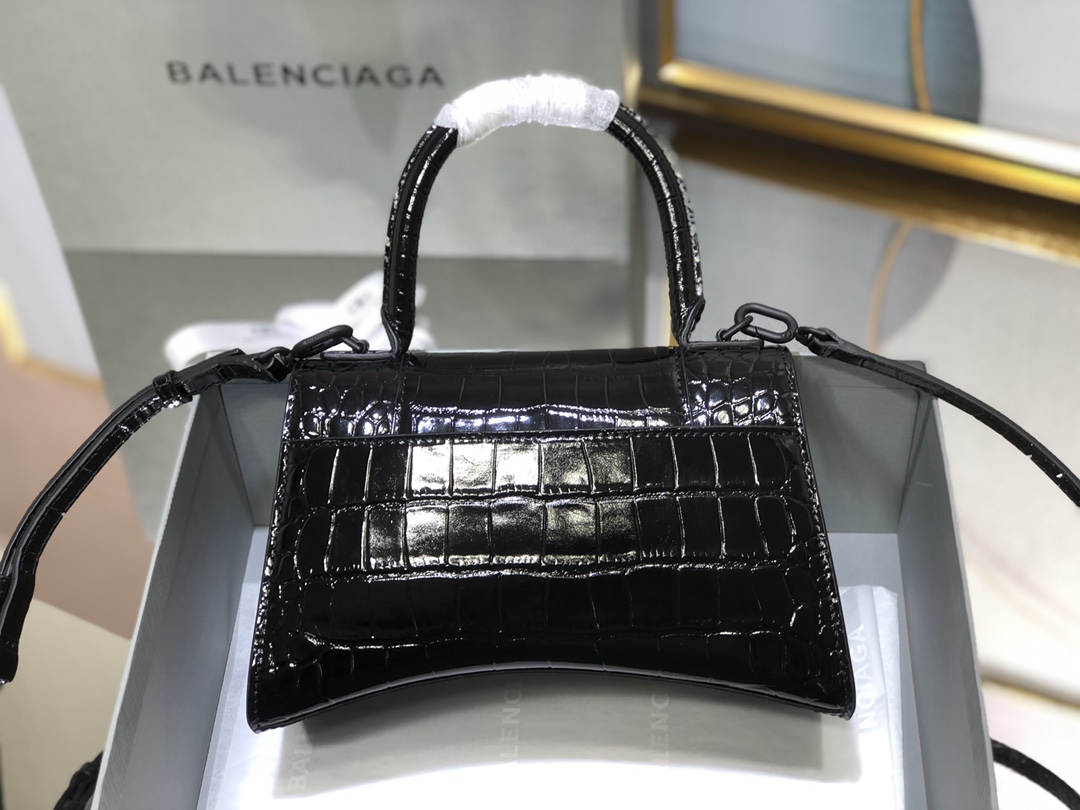 B*alenciaga Bag Top Quality