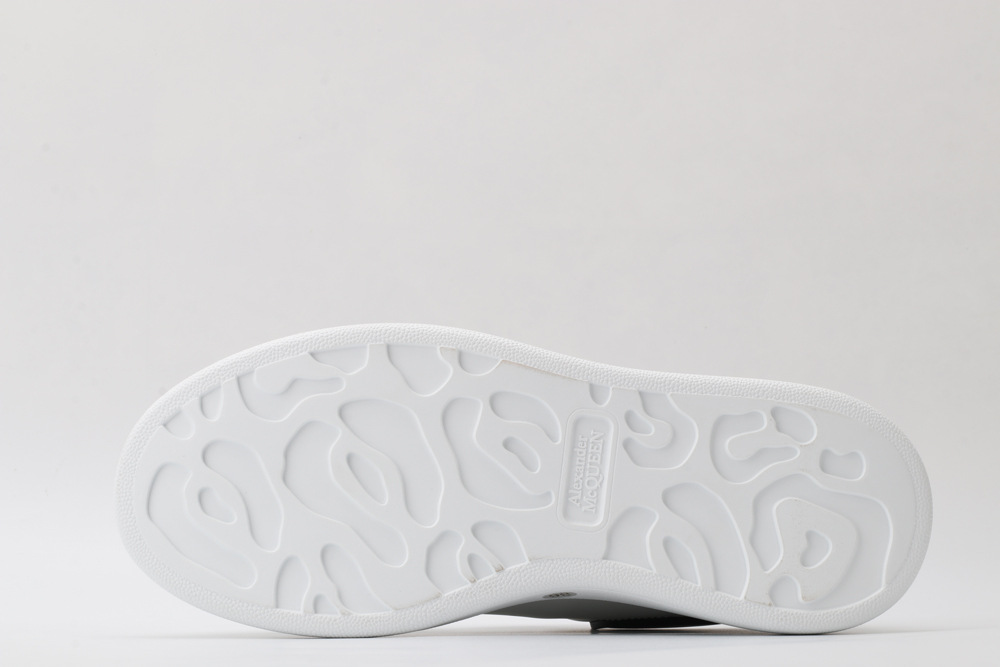 A*exander M*queen Sneaker