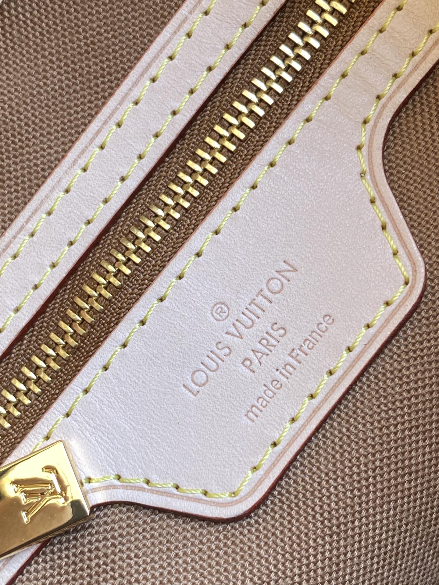 L*ouis V*uitton Bag Top Quality 23*21*8CM