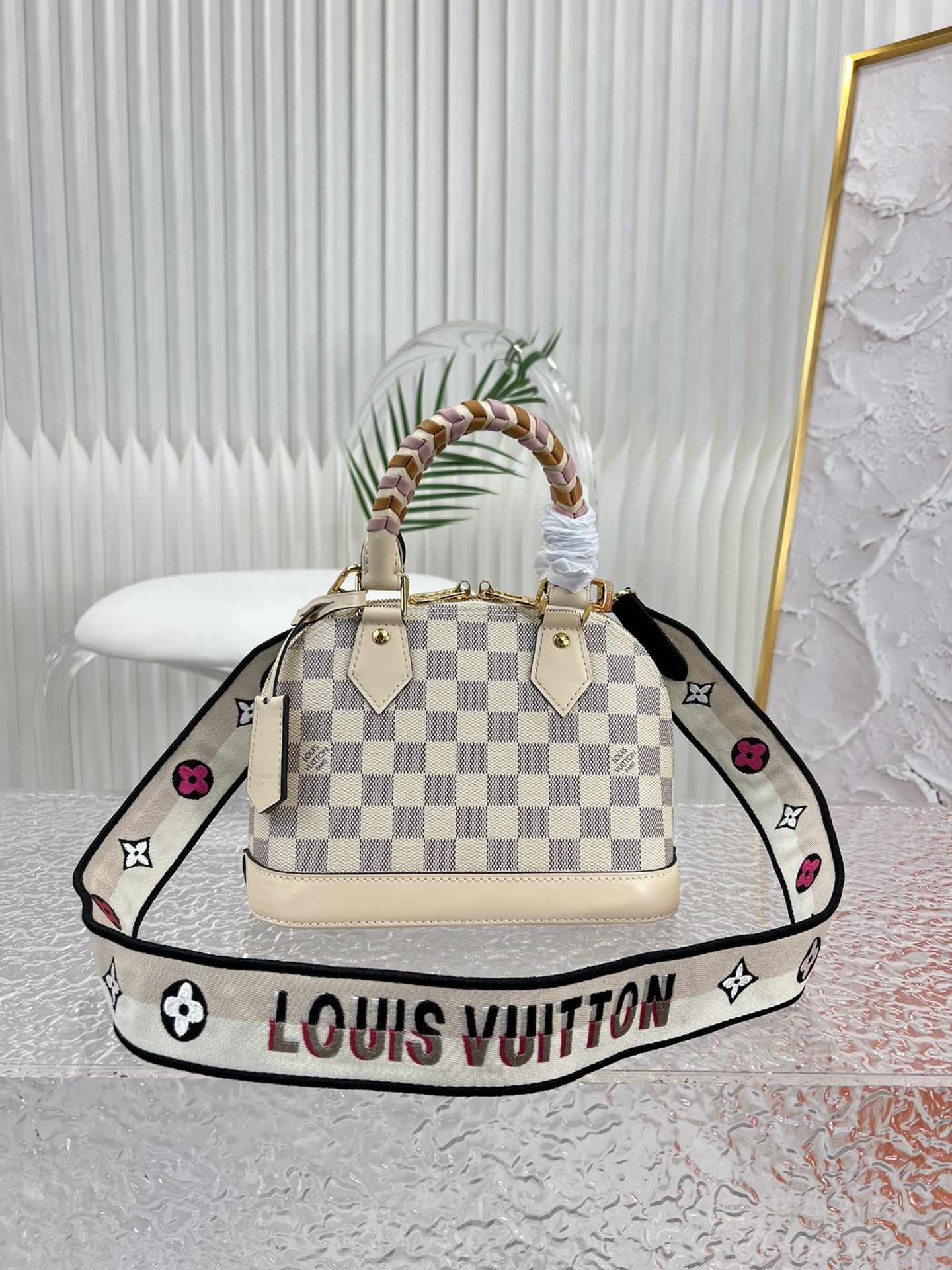 L*ouis V*uitton Top Bag 23.5*17.5*11.5cm