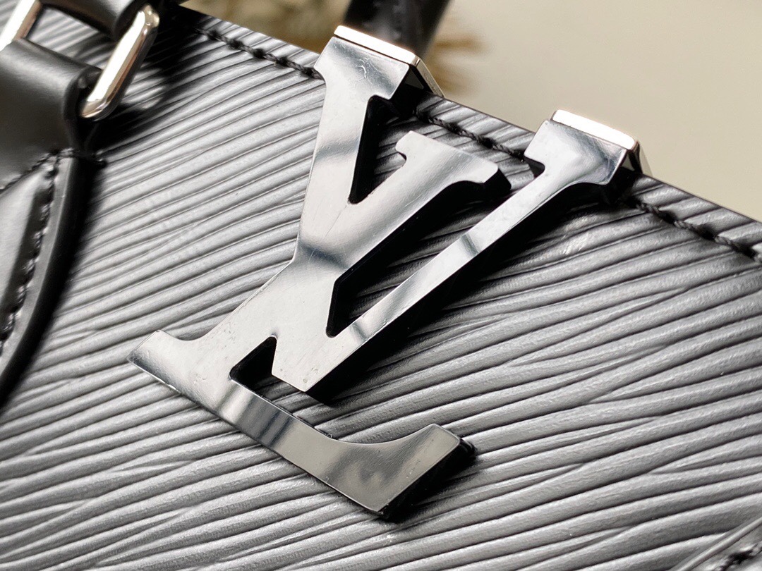 L*ouis V*uitton Top Bag 27 x 19 x 11.5cm