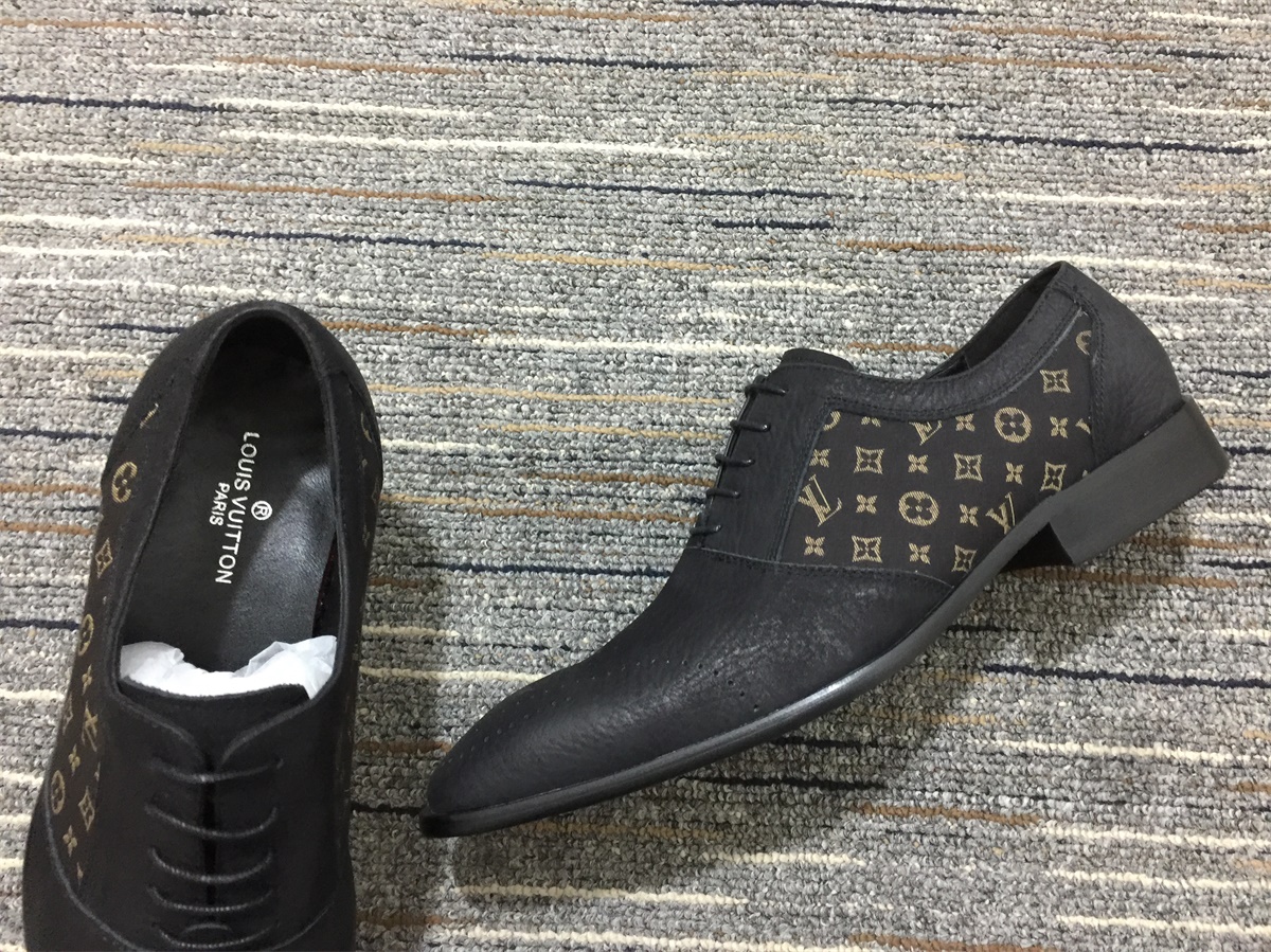 Men L*ouis V*uitton Top Sneaker