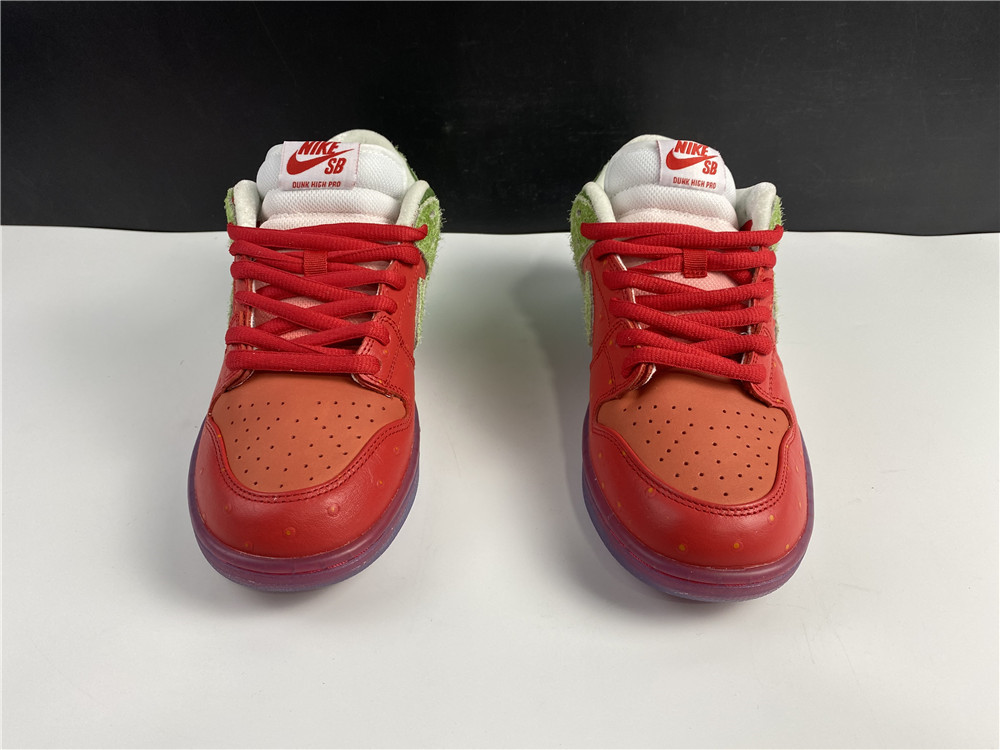 from Dunk SB Nike SB Dunk High Strawberry Cough CW7093-600